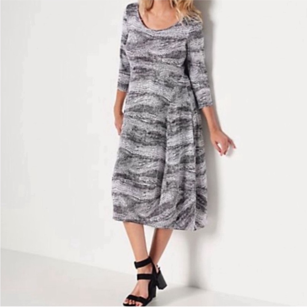 Truth + Style Midi Dress Size Small Petite